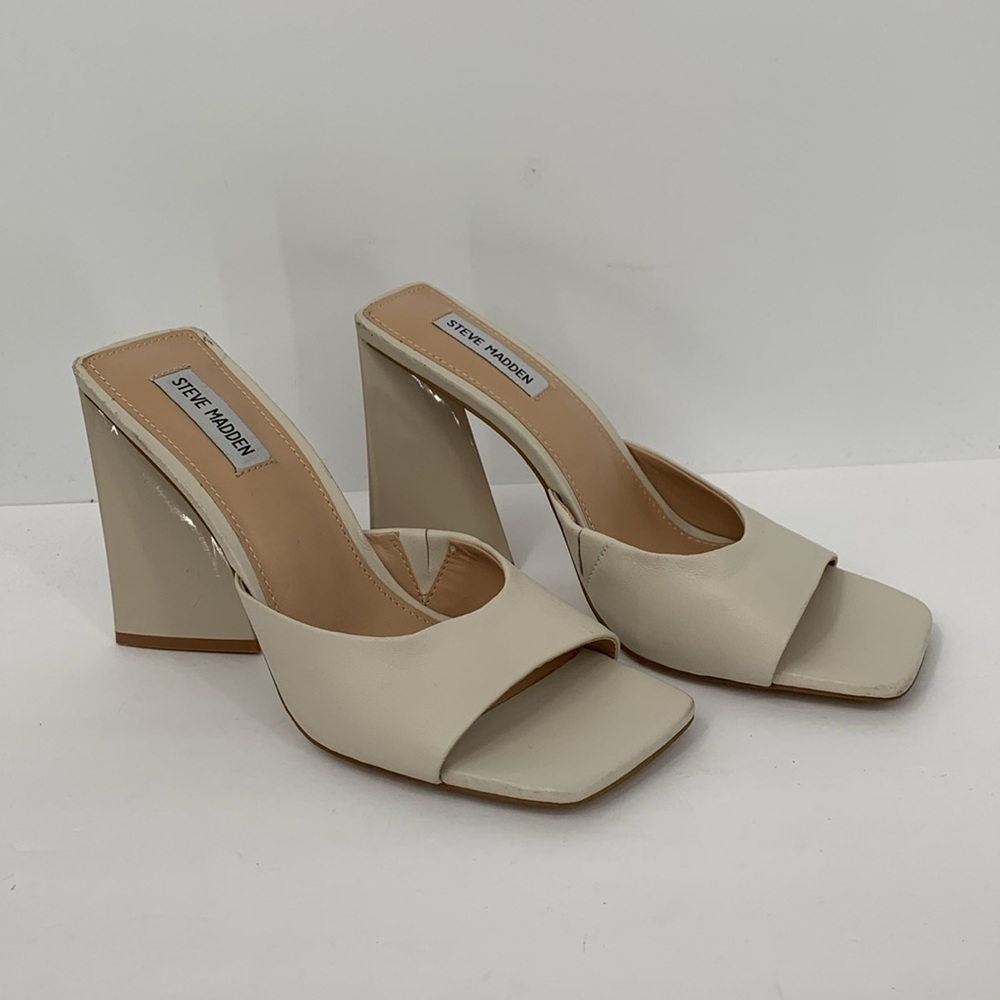 Steve Madden Twist slide heel sandal shoe sculptural heel triangle cream mule 10 - Picture 2 of 7